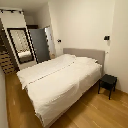 Brand New Flat Near Tesla Museum
