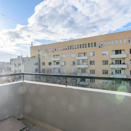 Brand New Flat Near Tesla Museum Apartment Belgrade